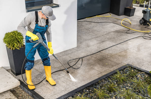 Why Choose Our Certified Pressure Washing Experts for Your Project Needs in Underwood Petersville, AL?